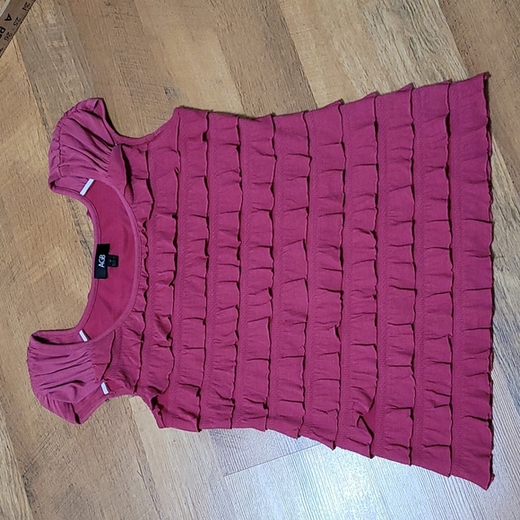 AGB - Pink Ruffle Top (Ladies Medium) - Picture 5 of 11